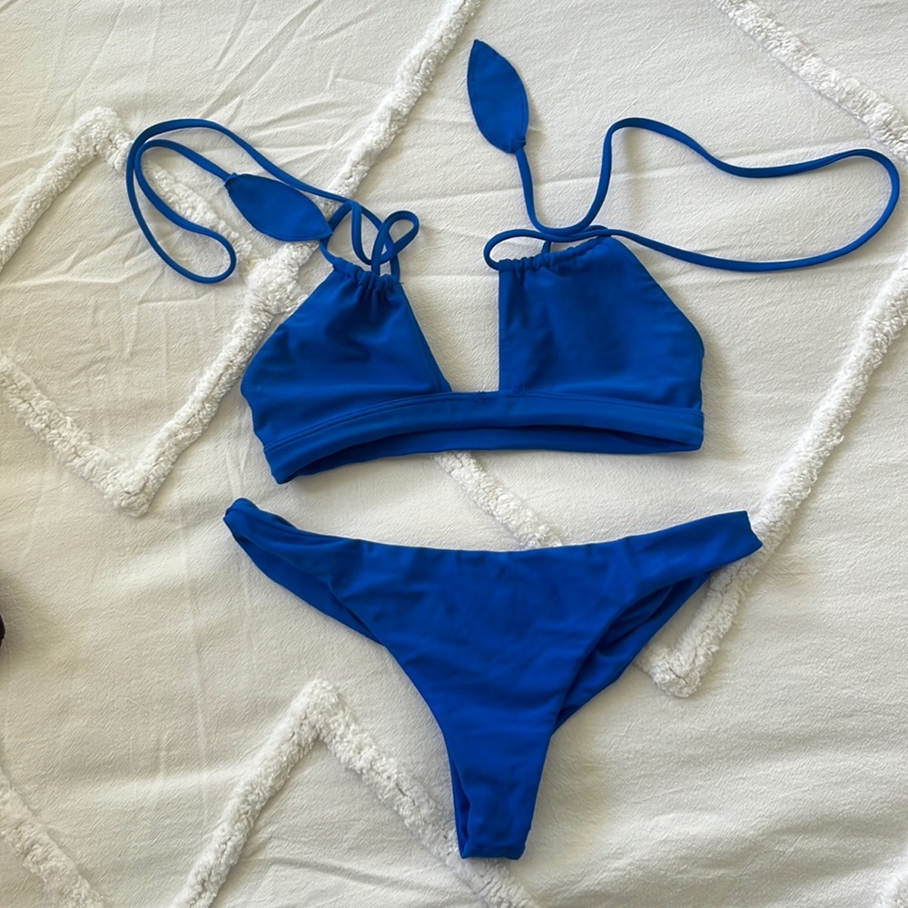 Space set benoa swim size petite